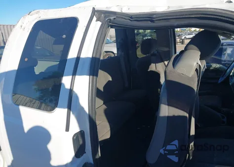 2002 Ford F-250 Lariat/Xl/Xlt from USA, damaged, VIN 1FTNX21S62EA84196